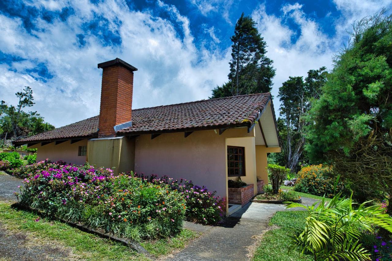 Hotel Villa Zurqui San Isidro  Exterior foto